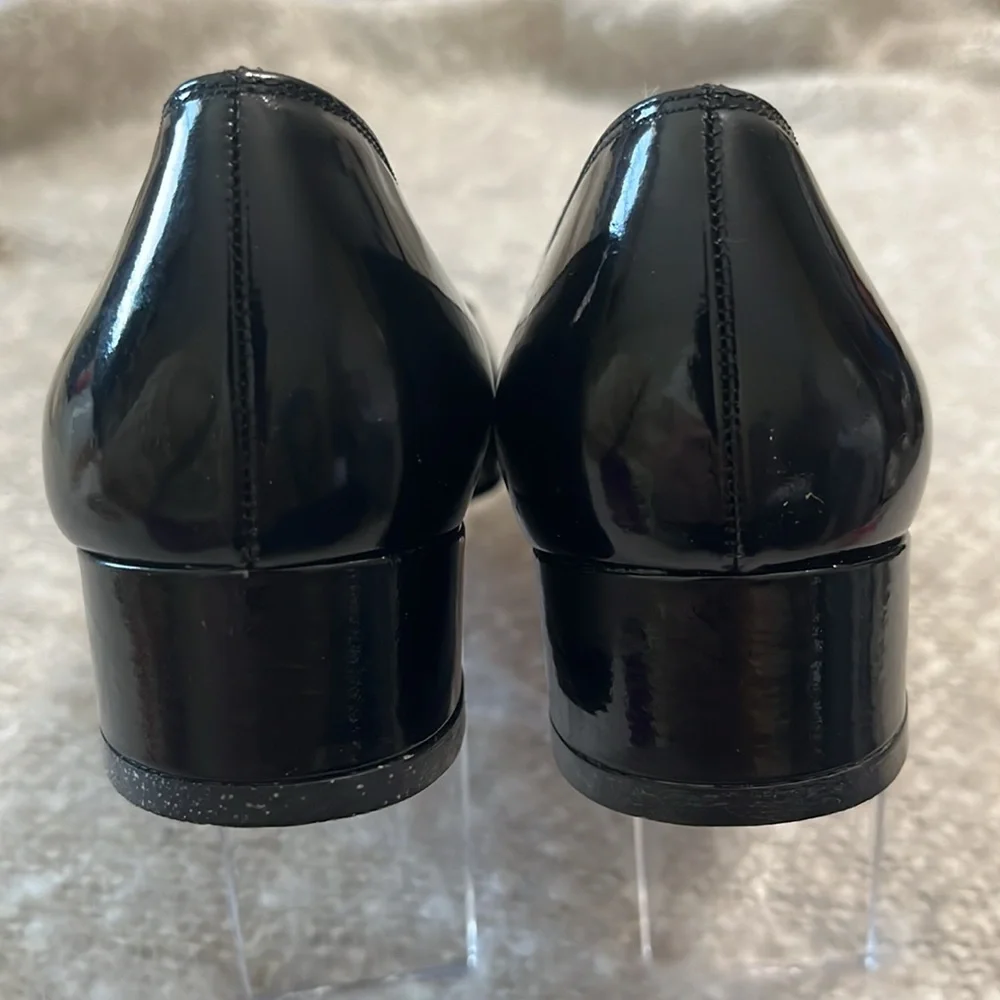 Vintage Salvatore Ferragamo Black Patent Leather Loafers Made in‎ Italy 6.5 AA